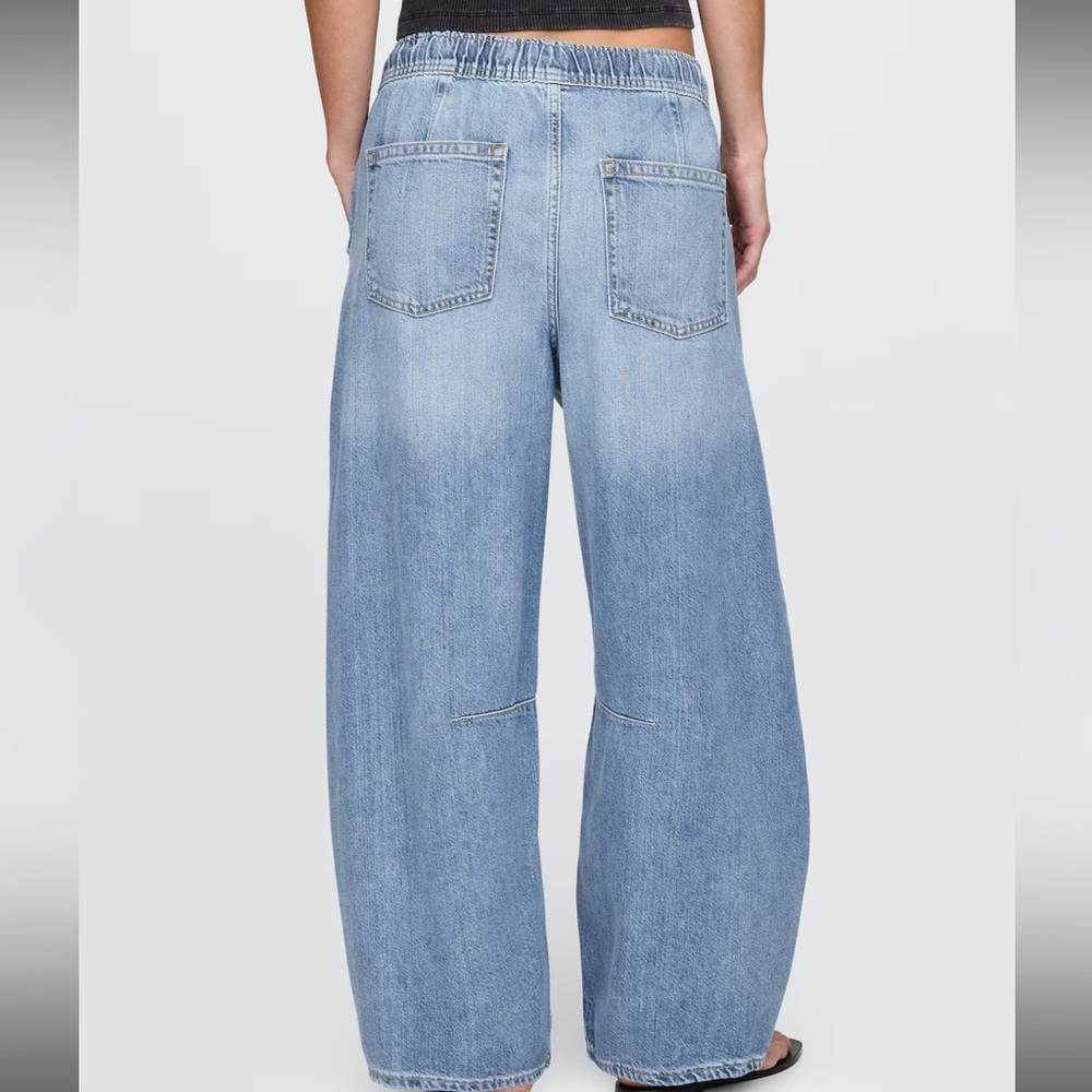 GAP Mid Rise Easy Horseshoe Light Wash Barrel Jeans Wide Leg Ultrasoft TALL 2025 - Picture 3 of 8